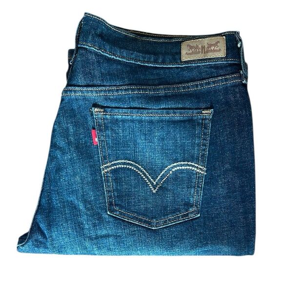 Levi's 515 Bootcut Jeans - Picture 1 of 8